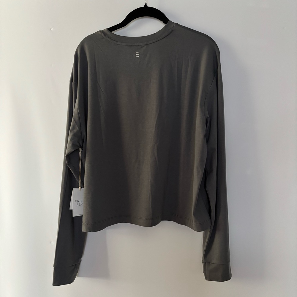 FREE FLY Women's Elevate Long Sleeve Tee Size L in Smoke Gray NWT - Picture 2 of 12